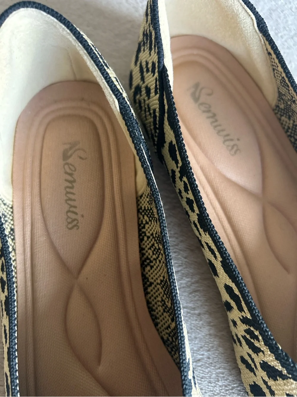 Semwiss Leopard Print Pointed Toe Flats Memory Foam Comfort Shoes EU 42 US 11